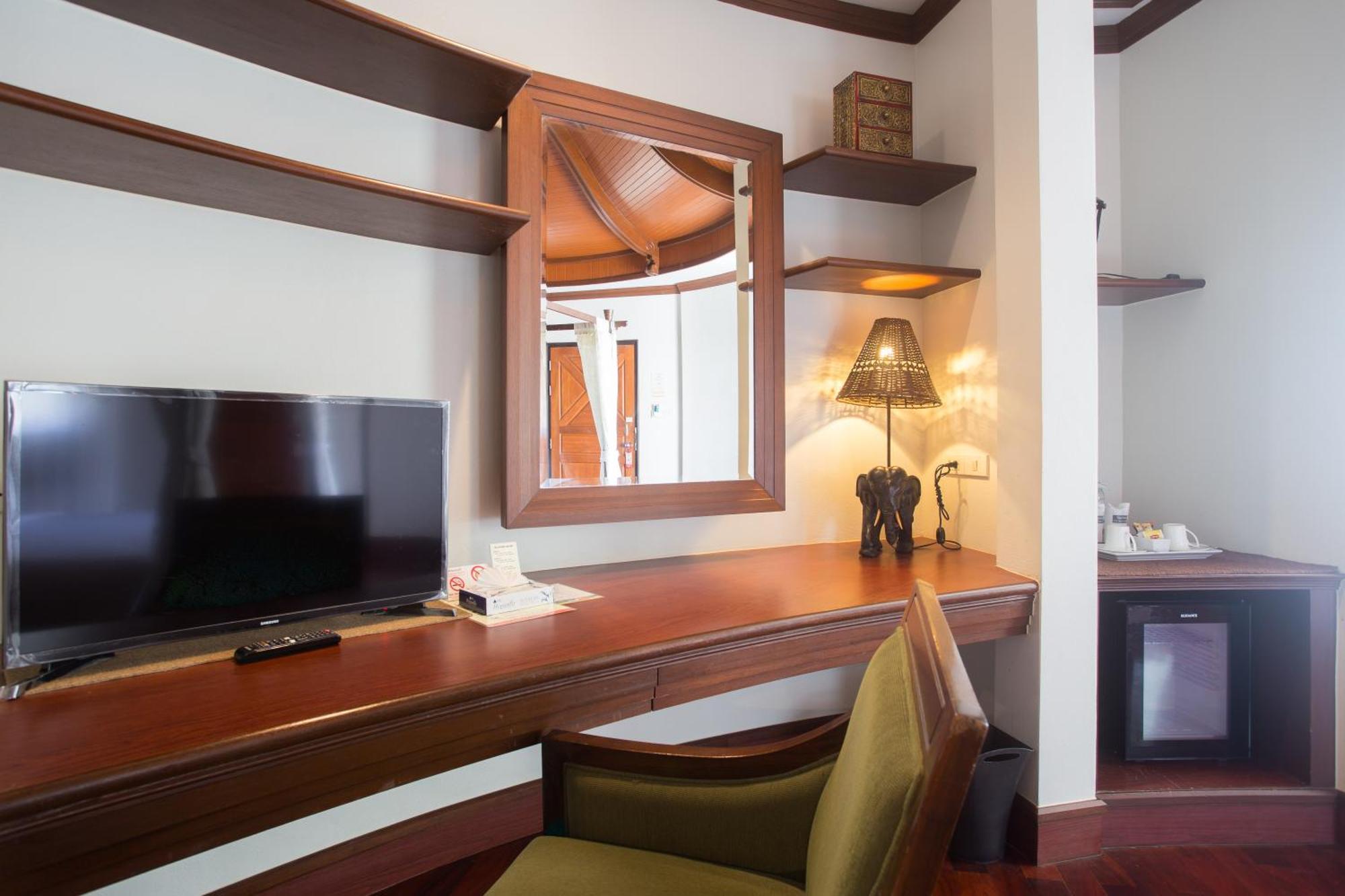 Golden Beach Resort Ao Nang Екстериор снимка