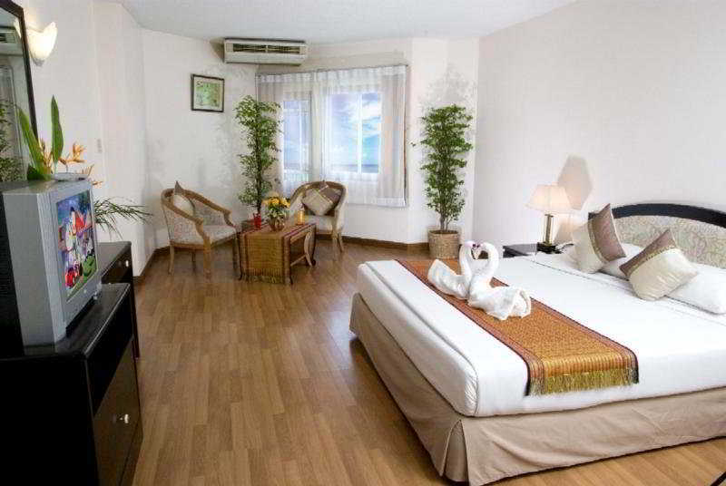 Golden Beach Resort Ao Nang Екстериор снимка